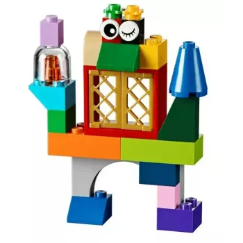 Set de construcción LEGO Classic 10698 — 790 piezas, multicolor, 33 colores, incluye placas base verdes y accesorios