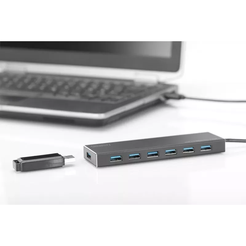 Hub USB 3.0 DIGITUS, 7 puertos incl. fuente de alimentación 5V/3,5A, carcasa de aluminio