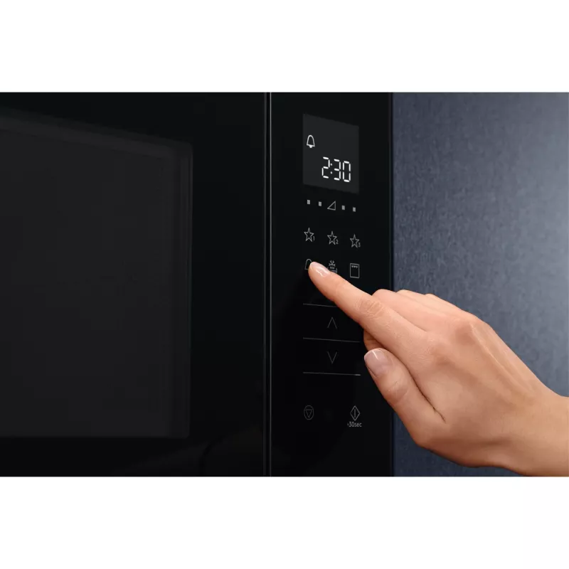 Electrolux LMS2203EMX microondas solo integrable, 20 l, 700 W, negro/acero inoxidable (59,5×34,7×38,8 cm)