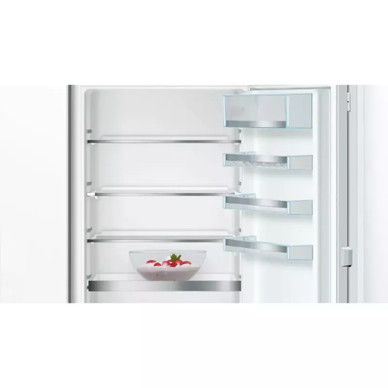 Combinación frigorífico-congelador integrable Bosch Serie 6 KIS86AFE0, 266 L total, 192 L frigorífico, 74 L congelador abajo, control táctil, puerta reversible