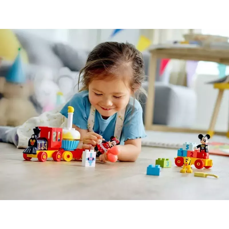 LEGO DUPLO Set 10941 Cumpleaños de Mickey y Minnie – figuras DUPLO, 22 piezas, para niños a partir de 2 años