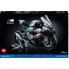 Modelo de moto LEGO Technic BMW M1000RR 42130 con motor detallado y suspensión funcional