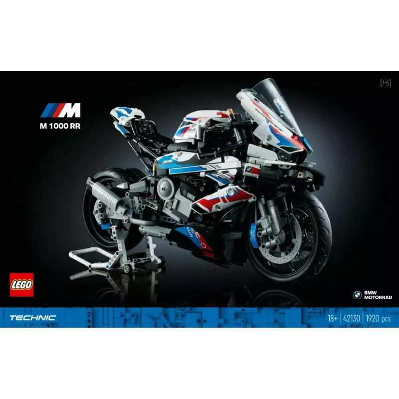 Modelo de moto LEGO Technic BMW M1000RR 42130 con motor detallado y suspensión funcional