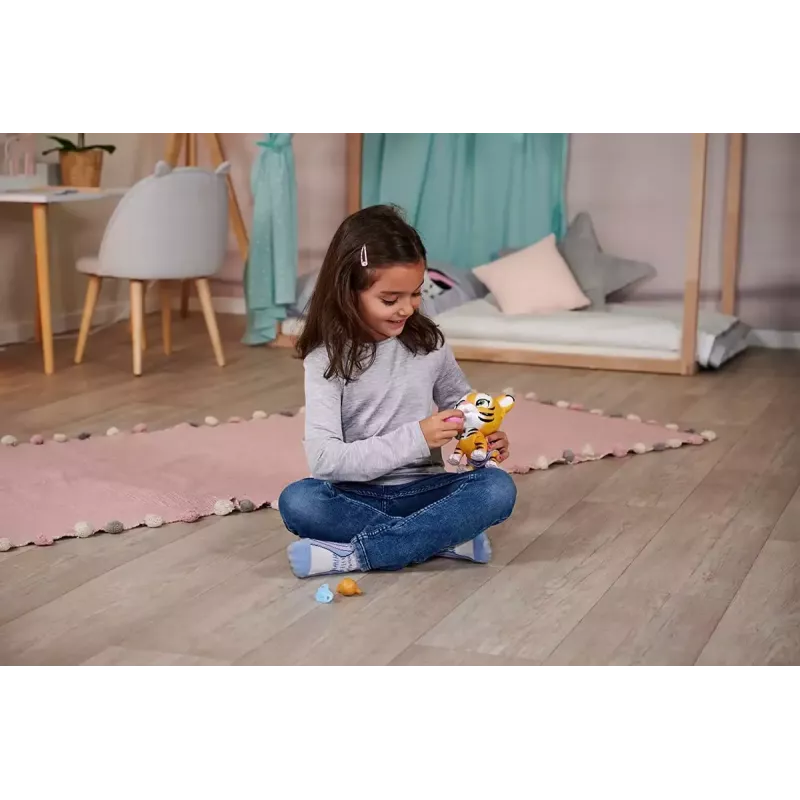 Figura coleccionable SIMBA Tiger (modelo 105953575) – pequeña figura de animal detallada