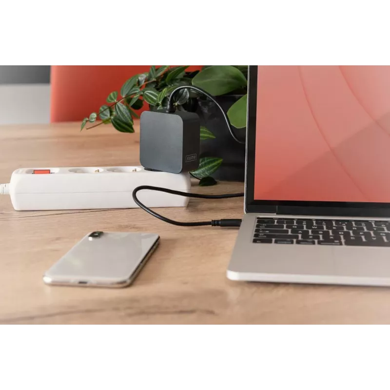 Fuente de alimentación para portátil USB-C Digitus DA-10071 65W interior AC negra