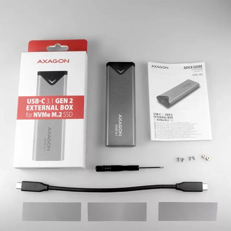 Caja externa de metal Axagon EEM2-UG2 USB-C 10Gbps para discos SSD M.2 NVMe. Plateada