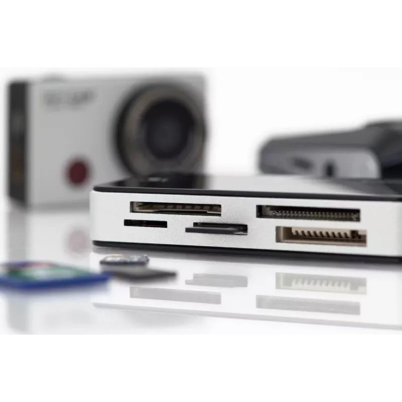 Lector de tarjetas DIGITUS USB 3.0, compatible con tarjetas MS/SD/SDHC/MiniSD/M2/CF/MD/SDXC, cable con conector USB-A de 1M