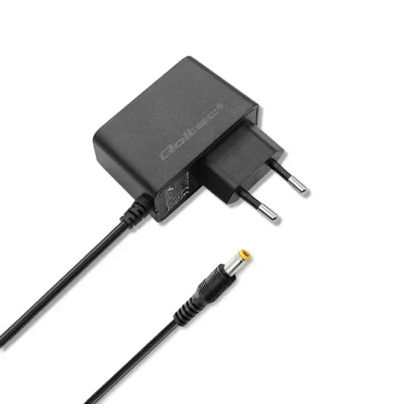 Fuente de alimentación Qoltec 52403 Indoor 9W Negro 220-240V