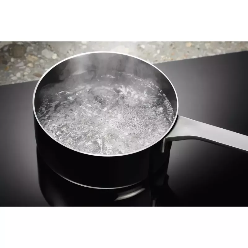 Placa de inducción Electrolux LIT30230C — 2 zonas de empotrar, 29 cm de ancho, negra, control táctil, zonas de 210/145 mm