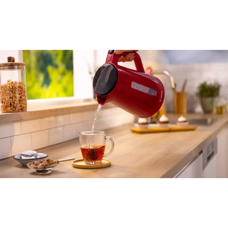 Hervidor eléctrico Bosch TWK1M124 — 1,7 L, 2400 W, rojo, inalámbrico, base 360°