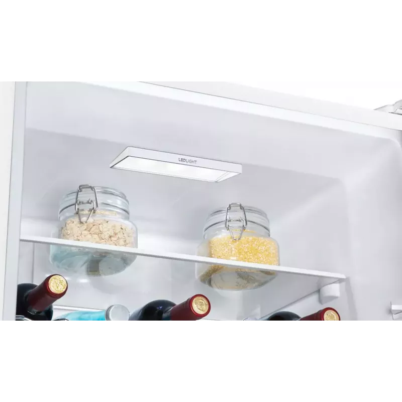 Frigorífico-congelador independiente Gorenje N619EAW4 — 304 L de volumen total (207 L frigorífico, 97 L congelador), No Frost, indicador LED, apertura a la derecha, 39 dB