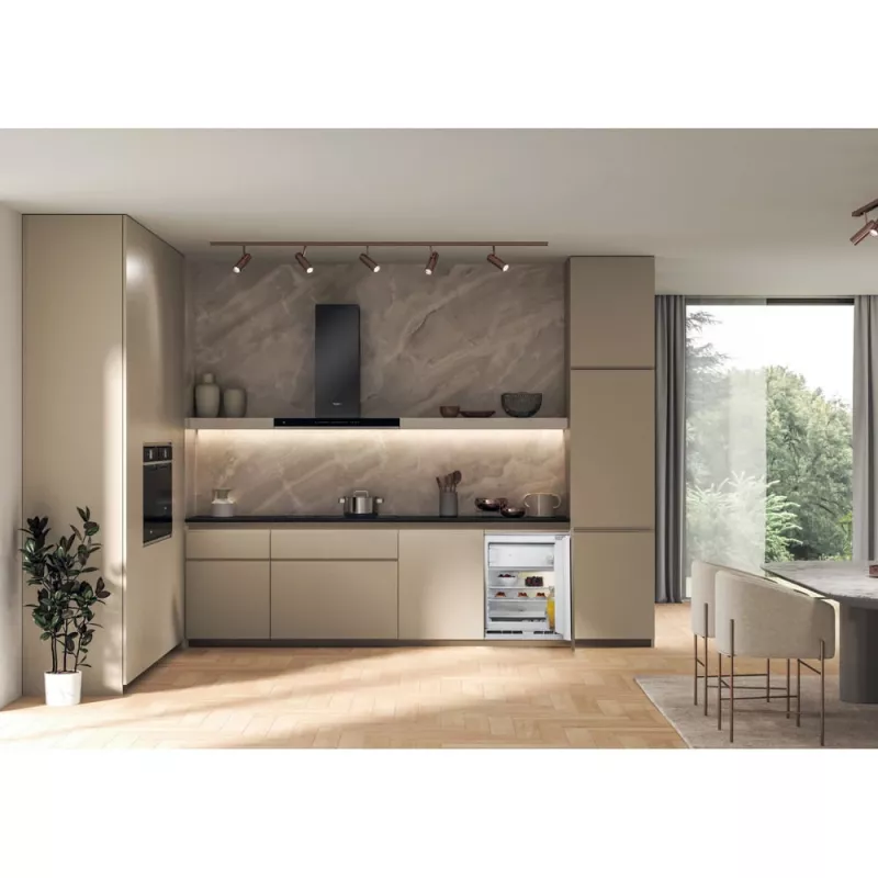 Whirlpool WBUF011 Frigorífico combi integrado 126 L