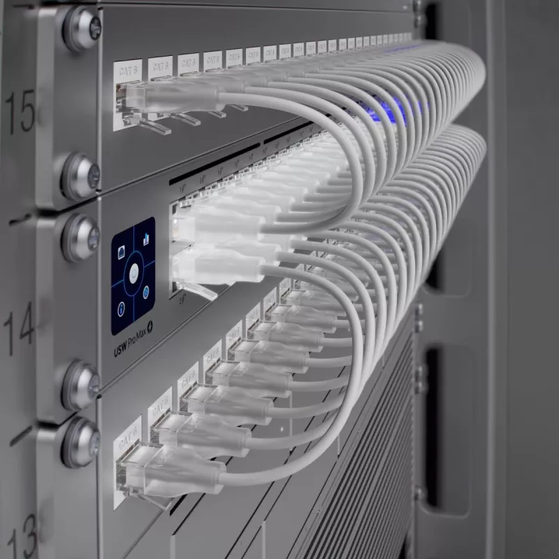 Ubiquiti UniFi USW-Pro-Max-48-PoE switch gestionable de 48 puertos 2,5G/Gigabit PoE++, 4x SFP+