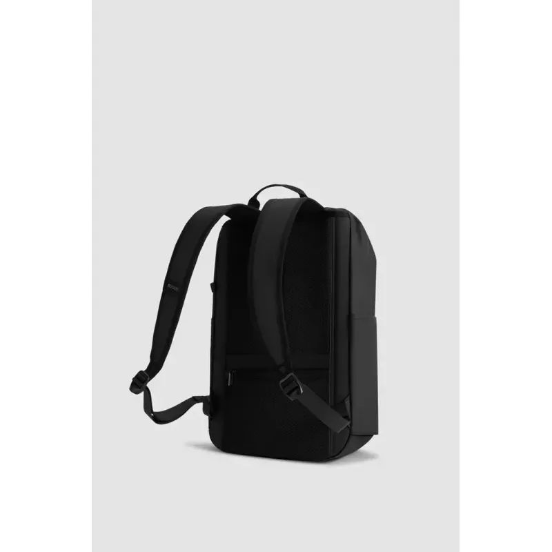 XD Design P706.2801 Urban Water Resistant mochila antirrobo, 20/26 l, compartimento para portátil de 16 pulgadas, negra