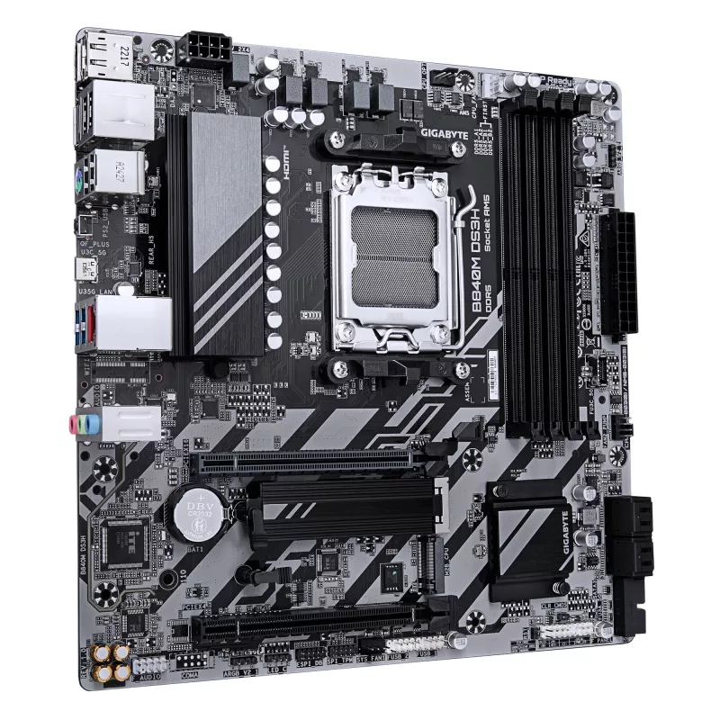 Placa base GIGABYTE B840M DS3H - CPU AMD Ryzen 9000, VRM de 8+2+2 fases, hasta 8200 MHz DDR5, 2x PCIe 4.0 M.2, LAN 2,5 GbE, USB 3.2 Gen 1