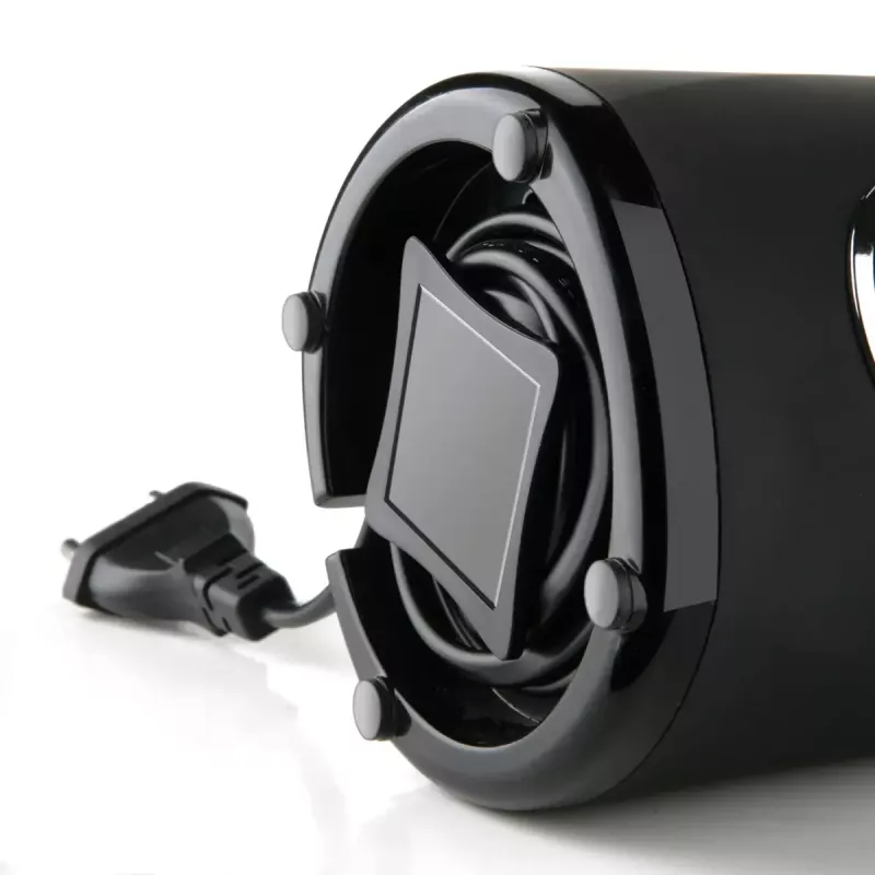 Molino de café Black & Decker BXCG150E — 150 W, capacidad 50 g, cuchillas de acero inoxidable, control por botones