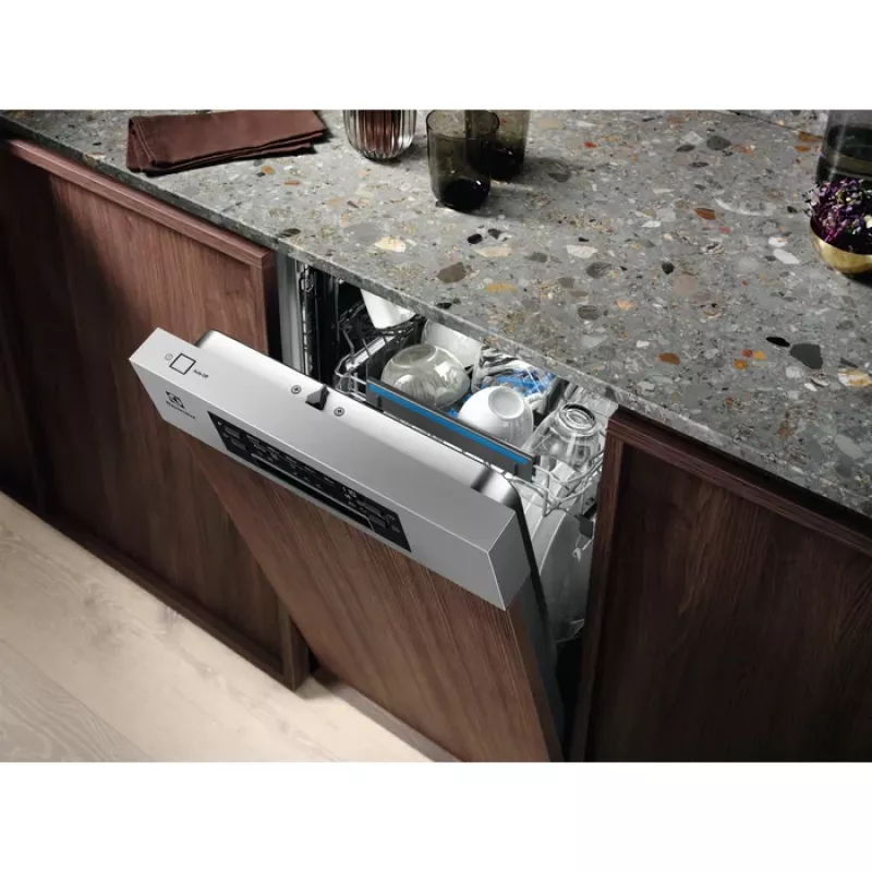 Lavavajillas integrable Electrolux EES42210IX 45 cm Slimline, 9 cubiertos, 44 dB, AirDry, 8 programas