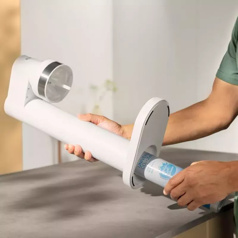 Máquina de sodas BRITA Carbonator 1046730 Blanca — compacta de sobremesa con 2 botellas (231×126×443 mm)
