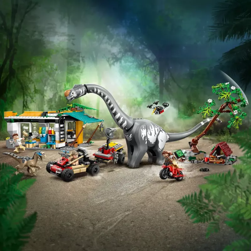 Set LEGO Jurassic World 76973 — Raptor y Titanosaurus con 3 figuras, 582 piezas, a partir de 7 años