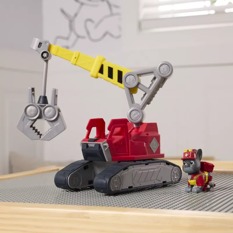 Grúa Spin Master Rubble & Crew Chargers Mega Power con figura Charger, 2 herramientas desmontables, plástico, para niños a partir de 3 años