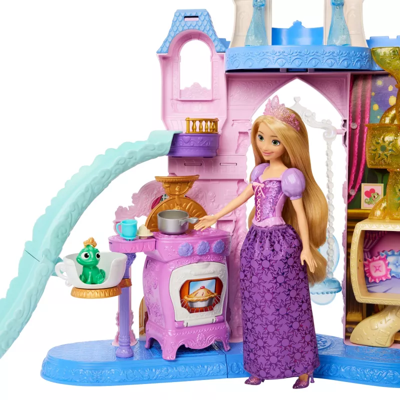 Set de juego Disney Princess Pet Palace con 7 zonas de juego, 3 amigos animales y más de 20 muebles y accesorios