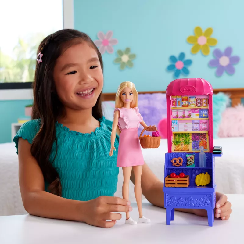 Muñeca y set de juego Barbie y Teresa Receta de amistad Malibu en el mercado con 11 accesorios