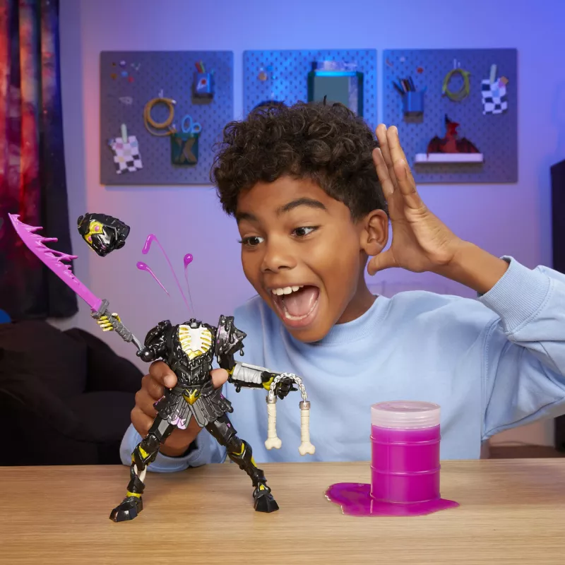 Figura de acción MGA Entertainment Ninjombie Deluxe - Jonin Knight