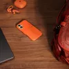 APPLE Beats iPhone 17 – funda resistente con MagSafe y control de cámara – Sierra Orange