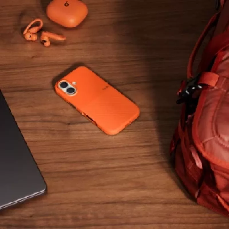 APPLE Beats iPhone 17 – funda resistente con MagSafe y control de cámara – Sierra Orange