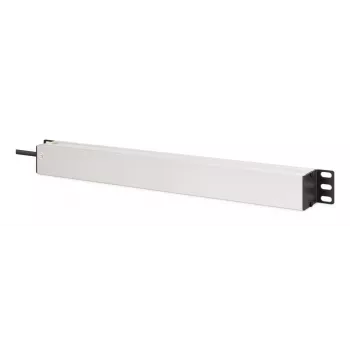 DIGITUS PDU - 1U montaje en rack de aluminio 8x toma schuko 1x salida 16A 230VAC 50/60Hz conector IEC C20