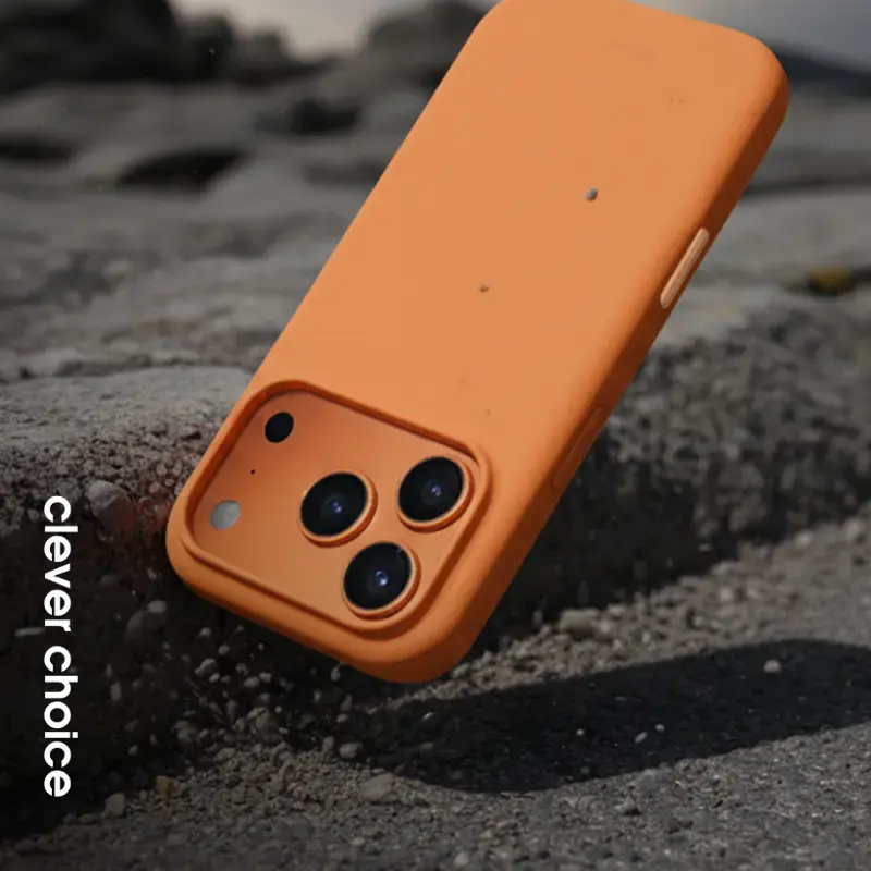 Funda magnética Crong Color Cover con MagSafe para iPhone 17 Pro Negro