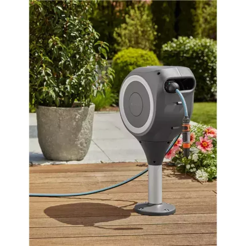 Caja para manguera de terraza Gardena RollUp S, 15 m, blanco / gris