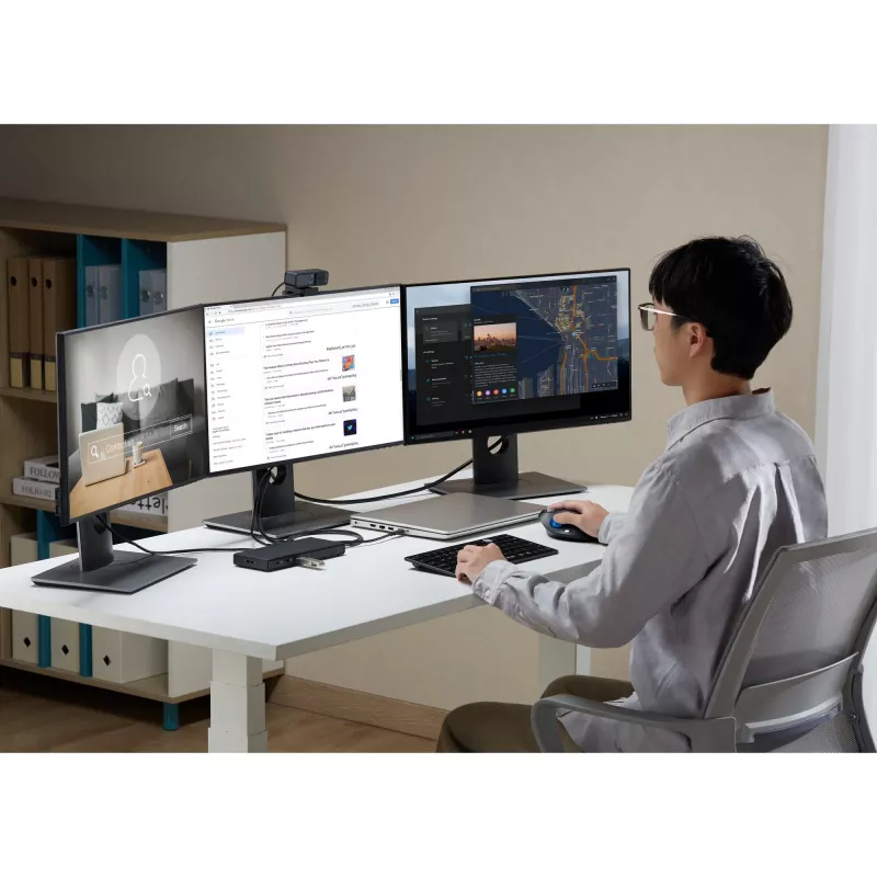 Estación de acoplamiento Kensington SD4842P EQ USB-C 10Gbps Triple Vídeo sin controladores con Power Delivery de 100W