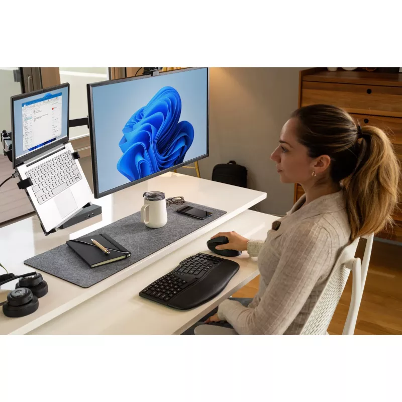 Estación de acoplamiento Kensington SD4781P EQ USB-C y USB-A Dual 4K, con cable, USB 3.2 Gen 2 (3.1 Gen 2) Type-C, 100 W, 3,5 mm, 10,100,1000 Mbit/s, negro