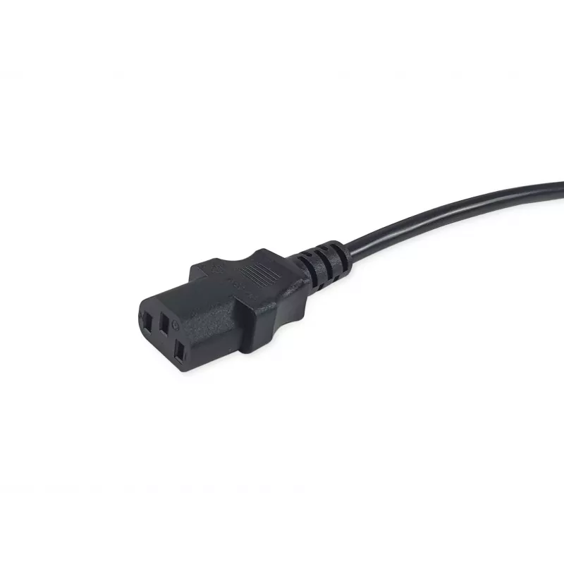Cable de alimentación UK Equip, C13 a BS1363, 5,0 m, fusible de 10 A