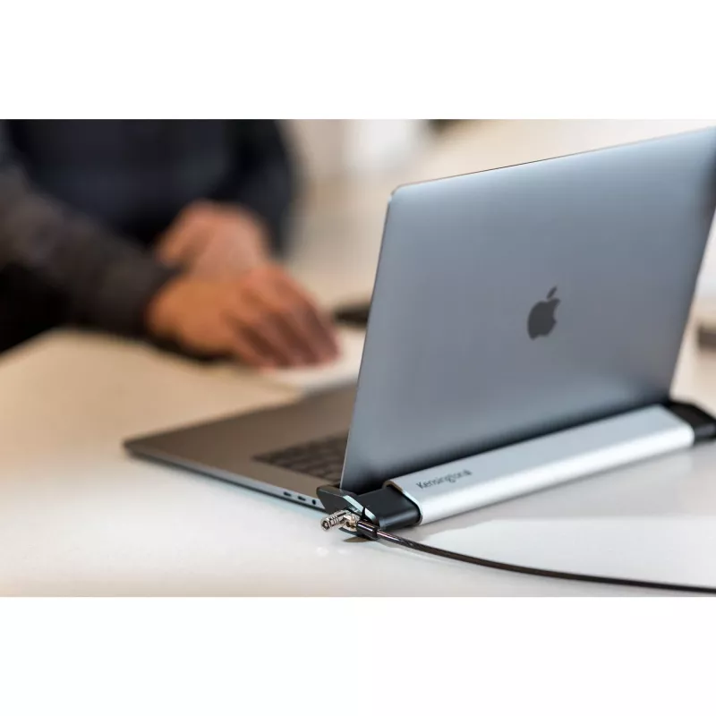 Kensington Laptop Locking Station 2.0 sin cerradura para combinar con cerraduras de la misma llave