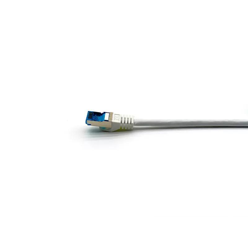Latiguillo Equip Cat.6A S/FTP, conector en ángulo a recto, 2,0 m, blanco