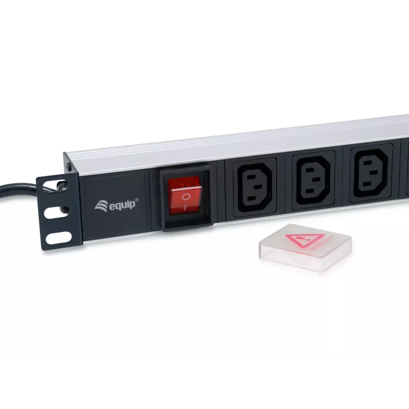 Unidad de distribución de energía (PDU) Equip 333310 8 salidas AC 1U negro