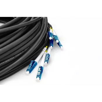 DIGITUS Cable breakout - 8 fibras SM G.657.A1 LC/UPC-LC/UPC universal negro 100m