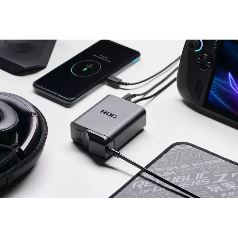 ASUS ROG 140W USB-C GaN universal negro AC carga rápida interior