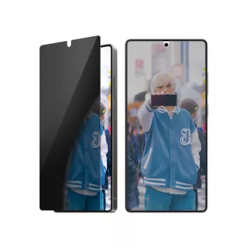 PanzerGlass ® protector de pantalla con privacidad Samsung Galaxy S25 Ultra | Ultra-Wide Fit
