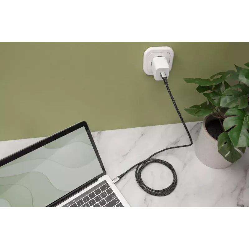 Cable de conexión DIGITUS USB 4. tipo C a tipo C. Carcasa de aluminio trenza PP 4K@60Hz. PD3.0. 20Gbit/s. 3m. negro