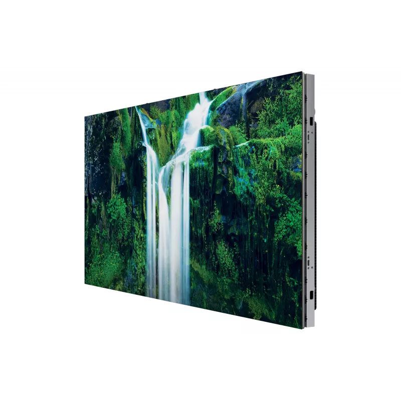 Samsung IW016C MicroLED interior
