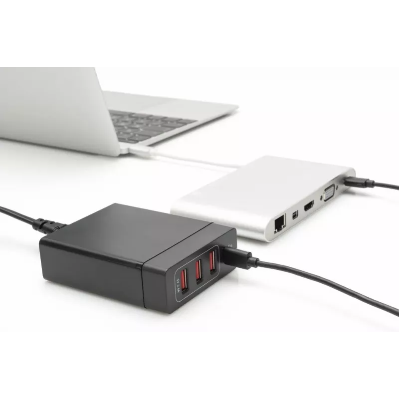 DIGITUS cargador USB de 4 puertos, 72 W 1x USB-C (PD) 5,9,15,20 V/3 A, 3x USB-A 5 V/2,4 A, negro