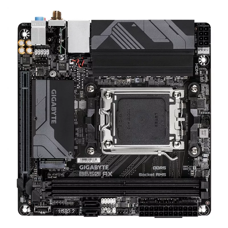 Placa base GIGABYTE B650I AX - CPUs AMD Ryzen Serie 9000, 5+2+1 fases VRM, hasta 6400 MHz DDR5 (OC), 1x PCIe 4.0 M.2, 2,5 GbE LAN, WLAN 6E, USB 3.2 Gen 2