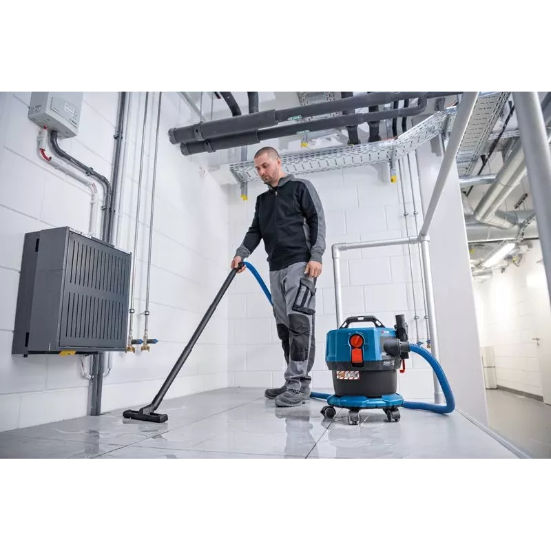 Bosch GAS 18V-12 MC Professional 12 L aspirador cilíndrico en seco y húmedo Combi