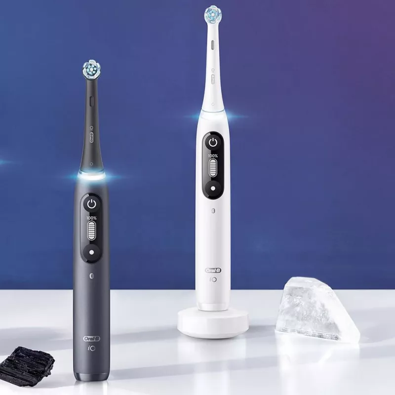 Cepillo de dientes eléctrico Oral-B iO adultos rotatorio negro
