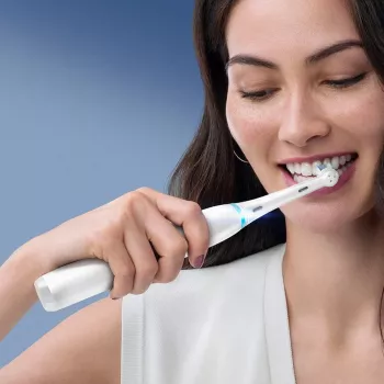 Cepillo de dientes eléctrico Oral-B iO adultos Cepillo de dientes rotatorio Blanco