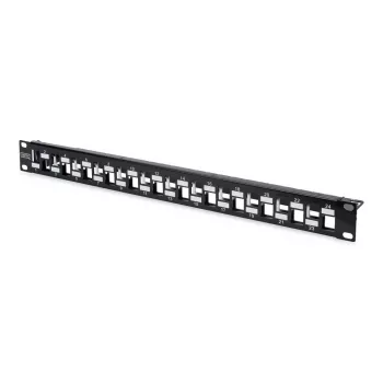 DIGITUS Modular Patch Panel, apantallado 24-Port, blank, 1HE, montaje en rack, desplazado, color negro RAL 9005