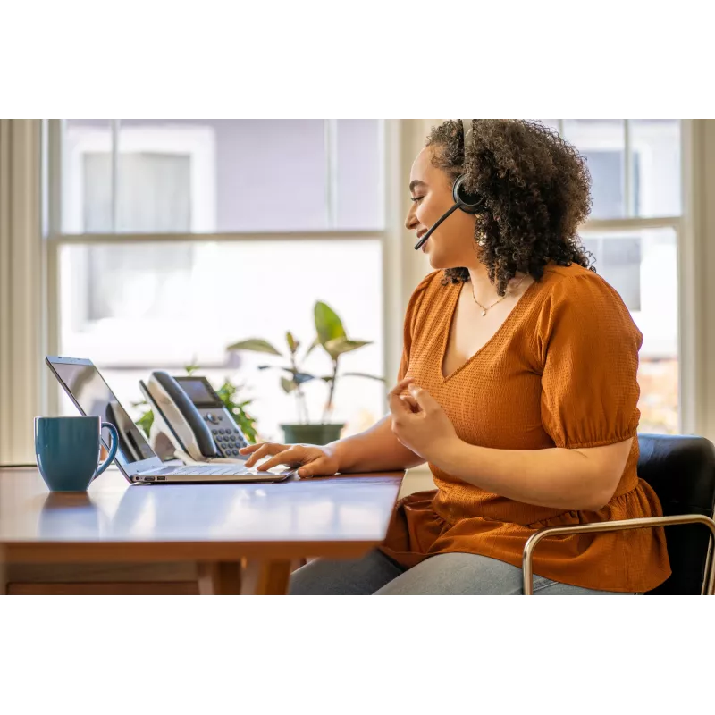 HP Poly Voyager 4320 Headset USB-A Certificado para Microsoft Teams + Dongle BT700-D